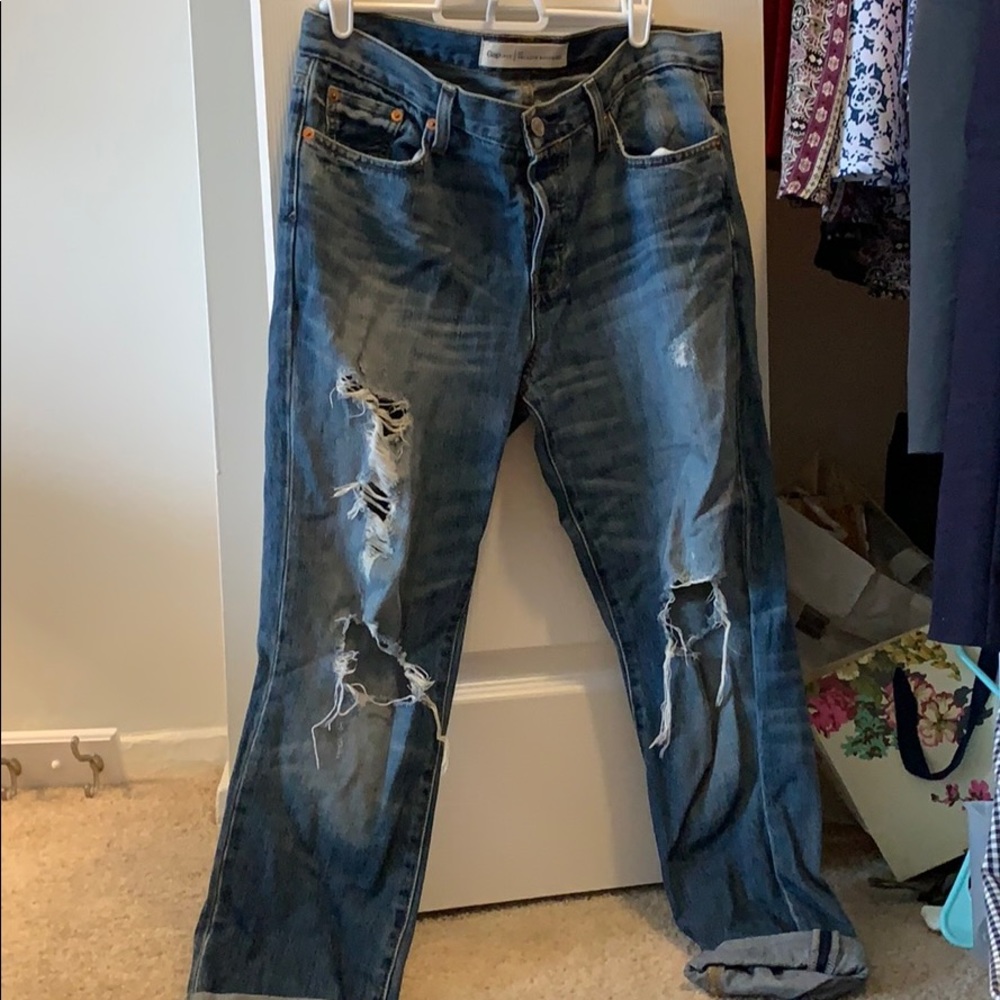 GAP relaxed boyfriend fit ripped jeans